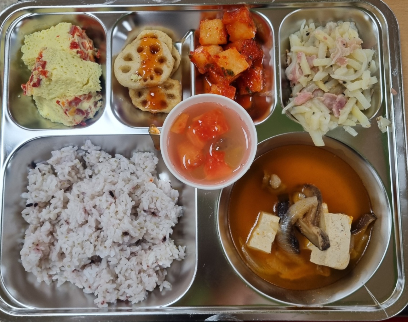 ���Ļ���