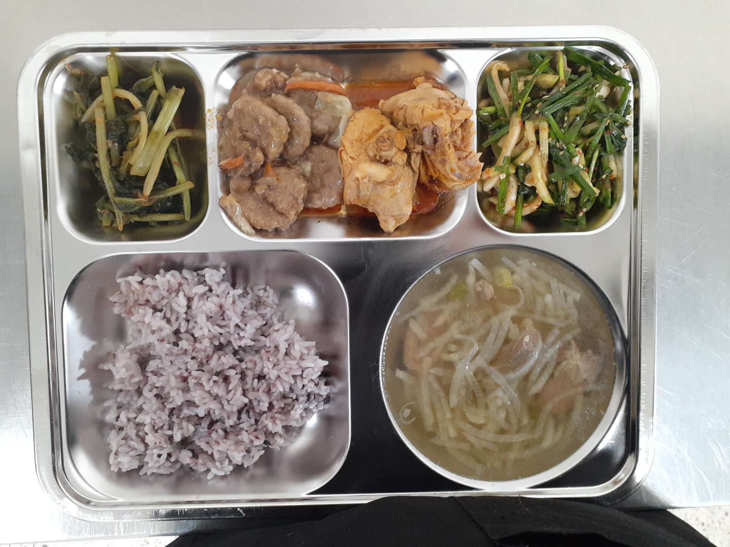 ���Ļ���